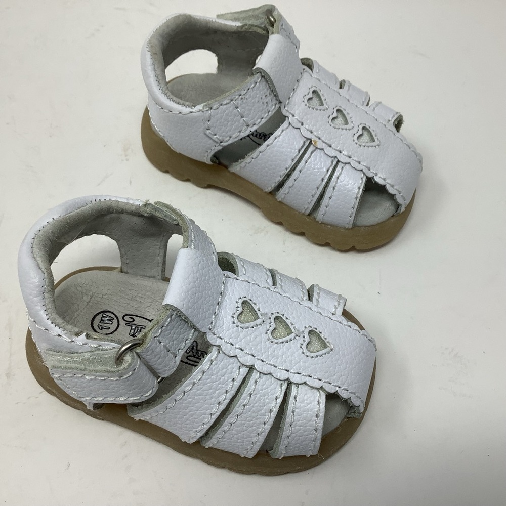 Thom McAn White Sandal Shoes